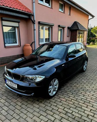 samochody osobowe BMW Seria 1 cena 23900 przebieg: 225000, rok produkcji 2009 z Kobylin